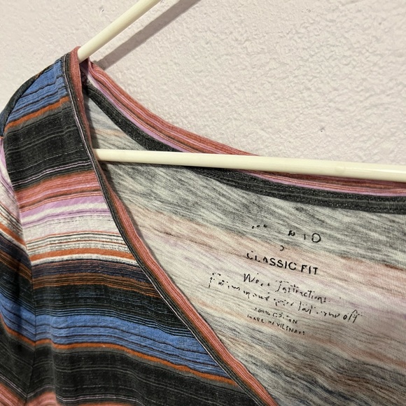 Striped Torrid Classic Fit V neck T-shirt size 3 - Picture 2 of 4